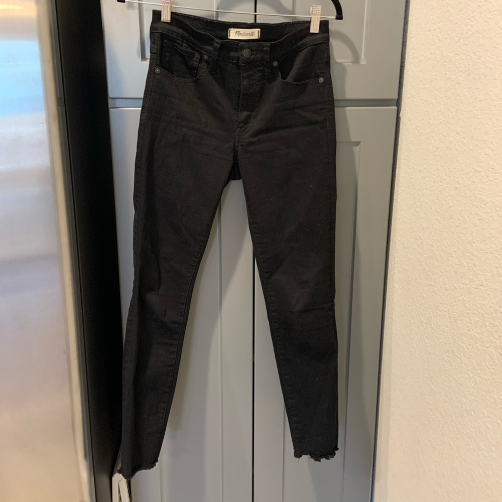 Madewell Skinny Black Jeans size 27 with frayed ends